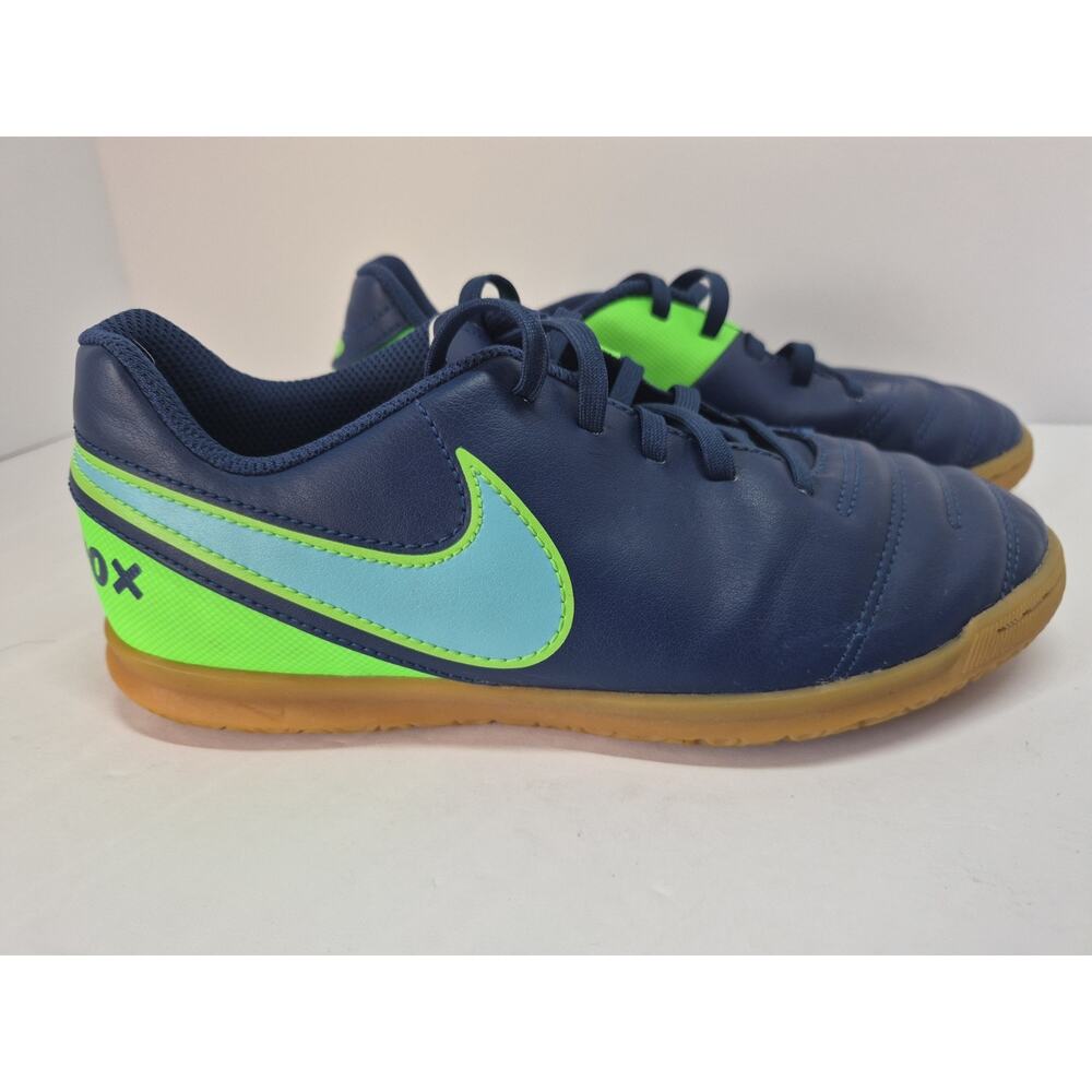 Nike Indoor Tiempo X Kids SZ 5 Blue Green Soccer